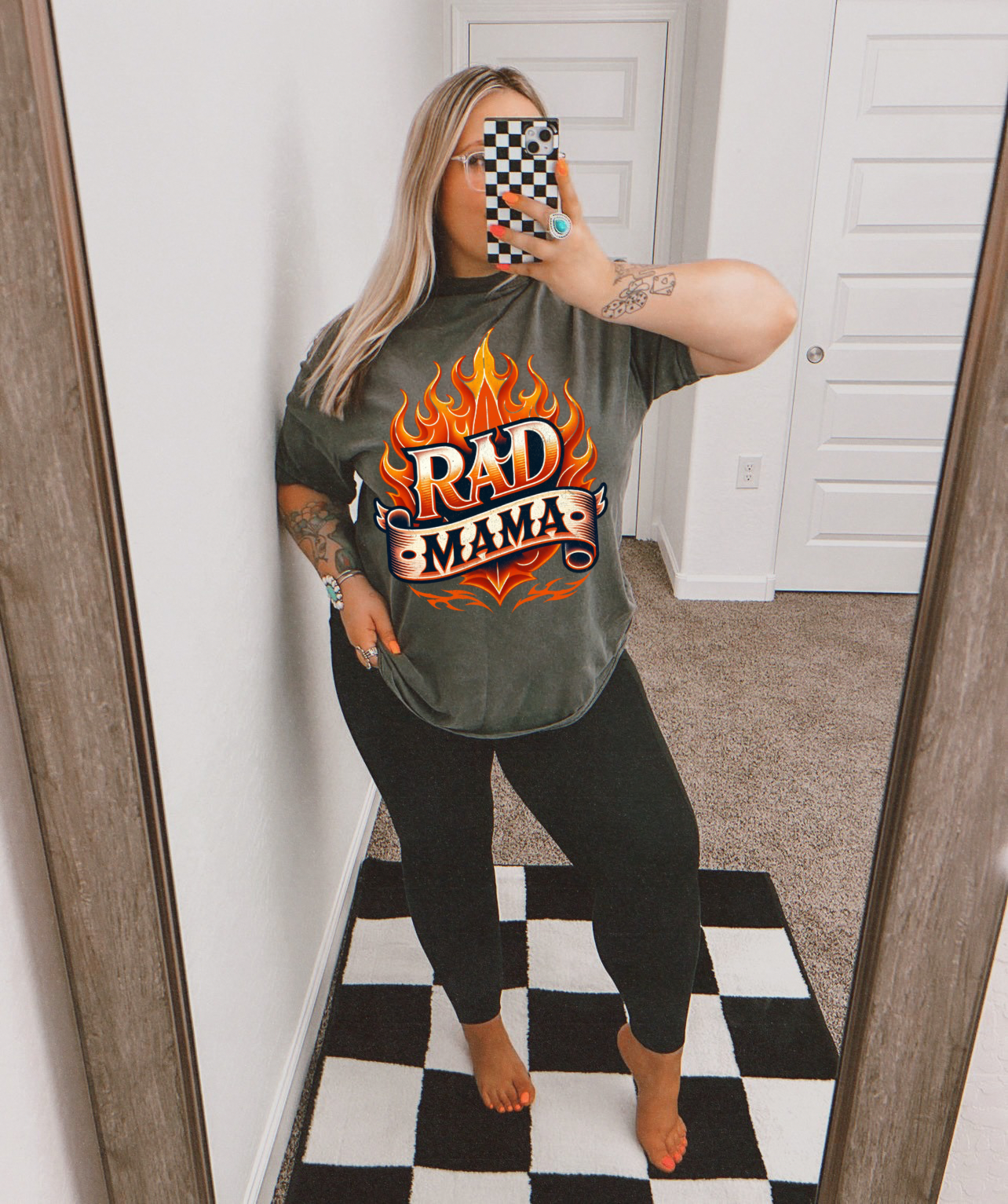 Rad Moms Tee